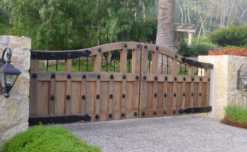 garage door company in cordelia